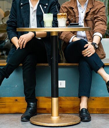 couple-6112296_640_kawiarnia
